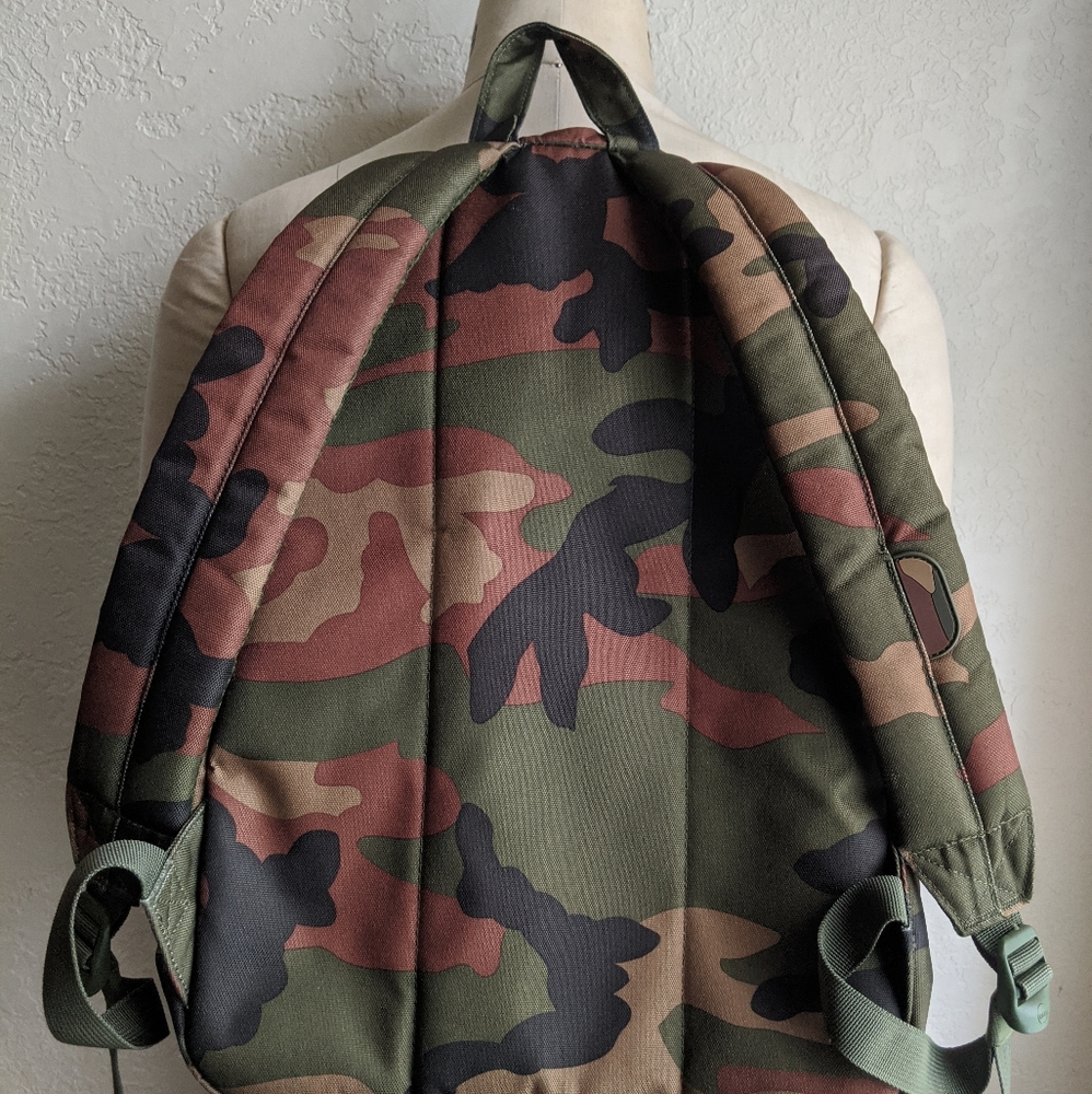 Hershel Supply Camouflage Backpack - image 3